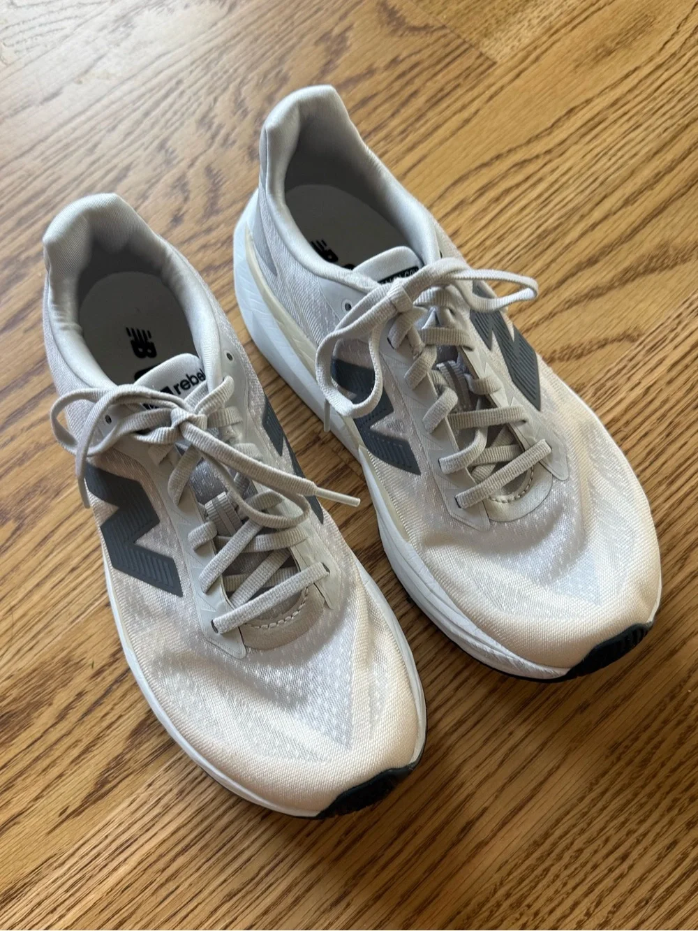 New Balance FuelCell Rebel v5